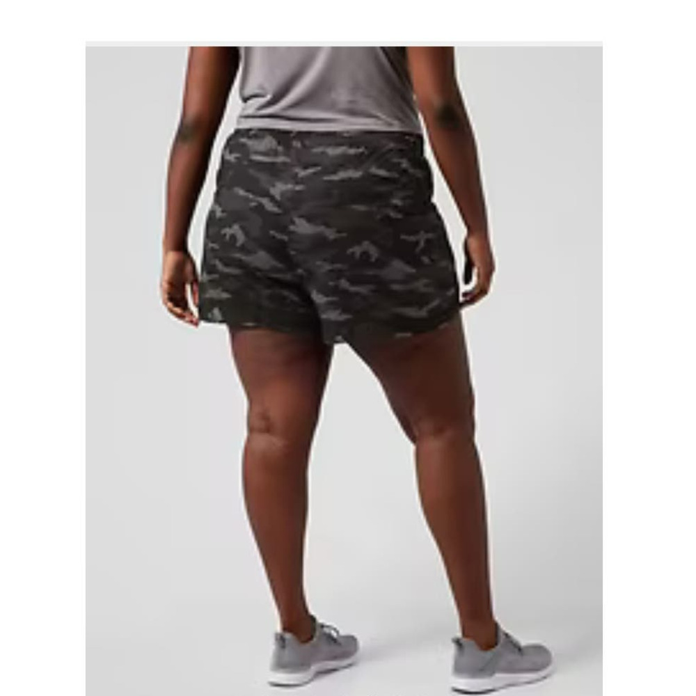 Athleta Printed Mesh Racer Run Short 4" Black Camo Size 3X NWT
